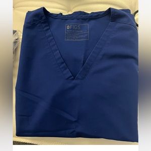 Electric blue casma 3 pocket top size large